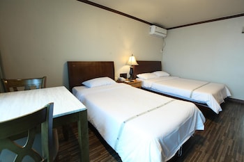 mountains and ocean sports hotel