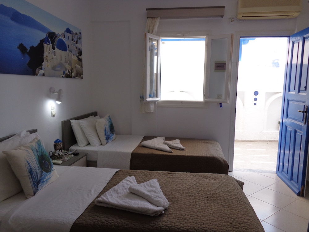 honeymoon beach hotel