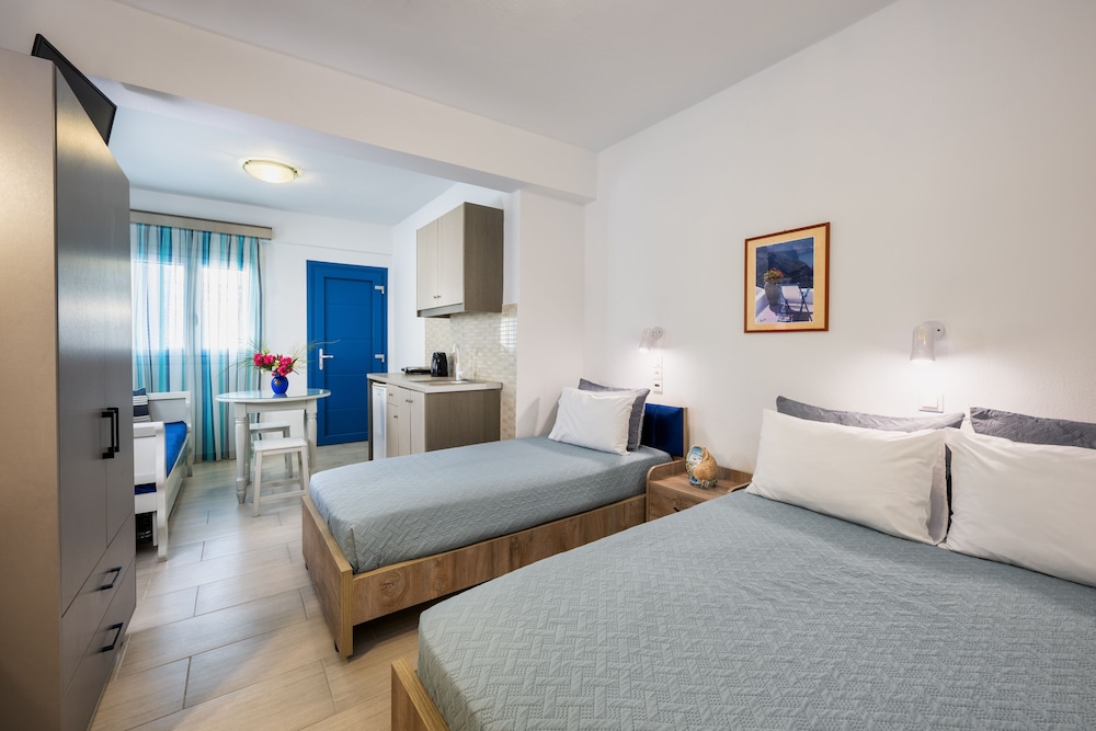 honeymoon beach hotel