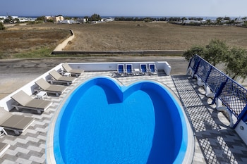 honeymoon beach hotel