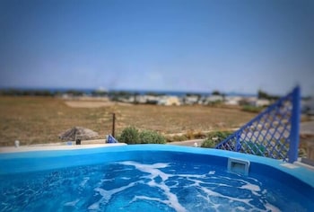 honeymoon beach hotel