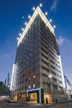 super hotel premier tokyo eki yaesu chuo guchi