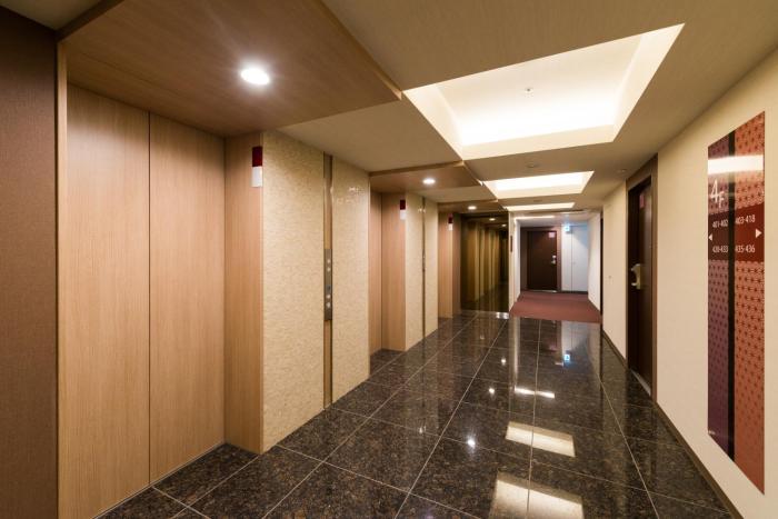 super hotel premier tokyo eki yaesu chuo guchi