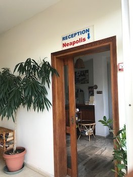 neapolis rooms and apartments