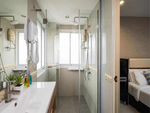 ton aor place hotel ratchada