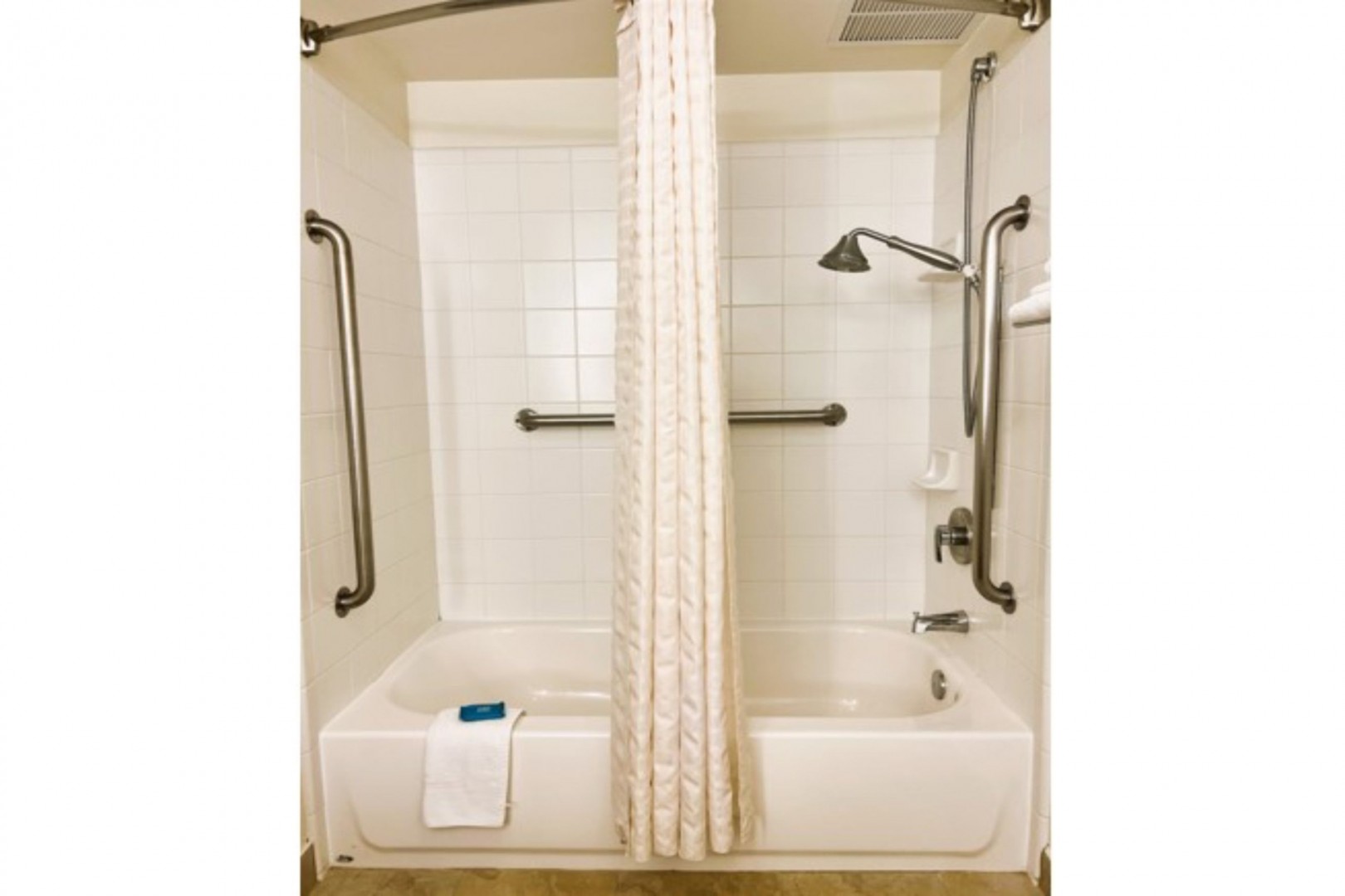 the plaza on the pike