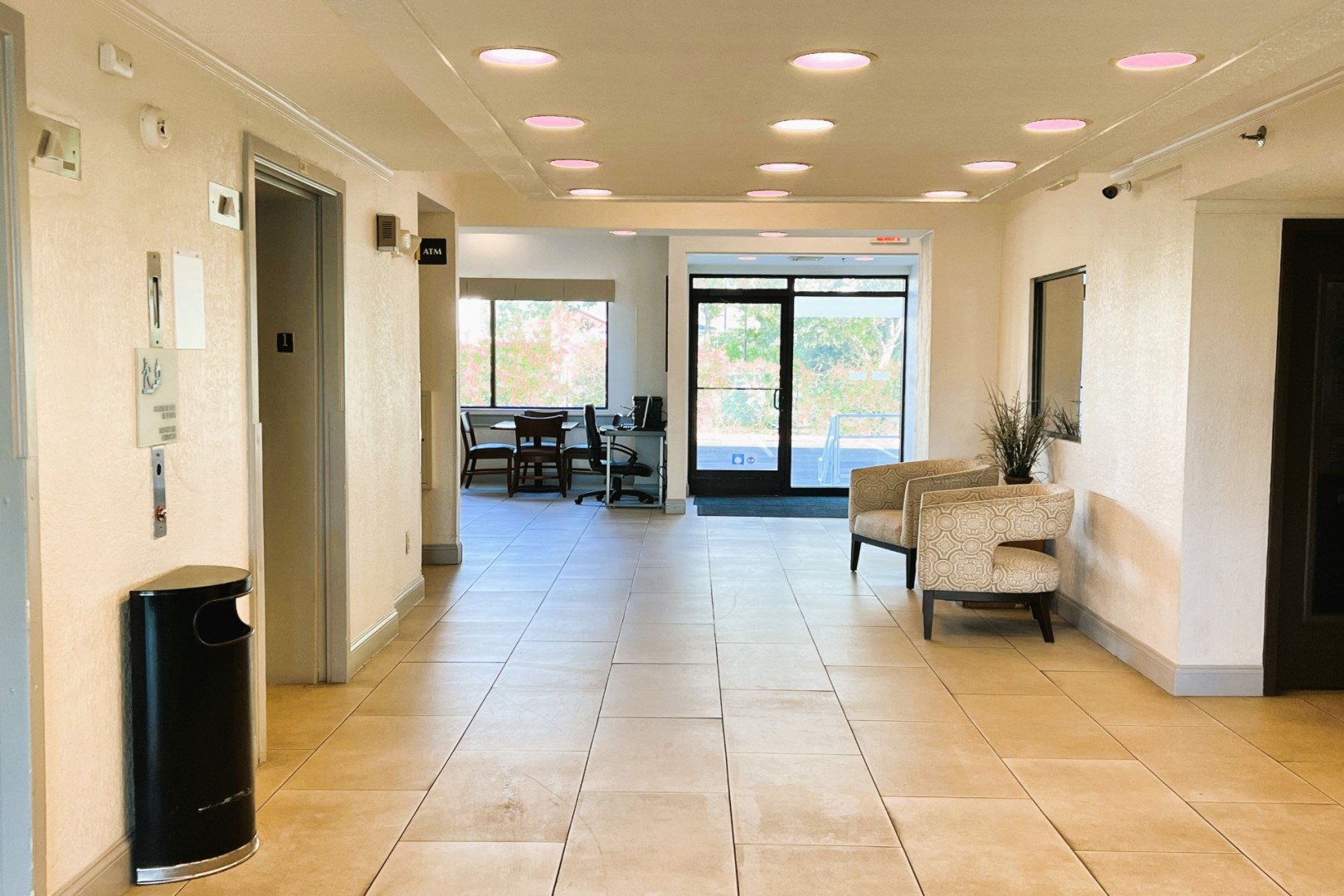 the plaza on the pike