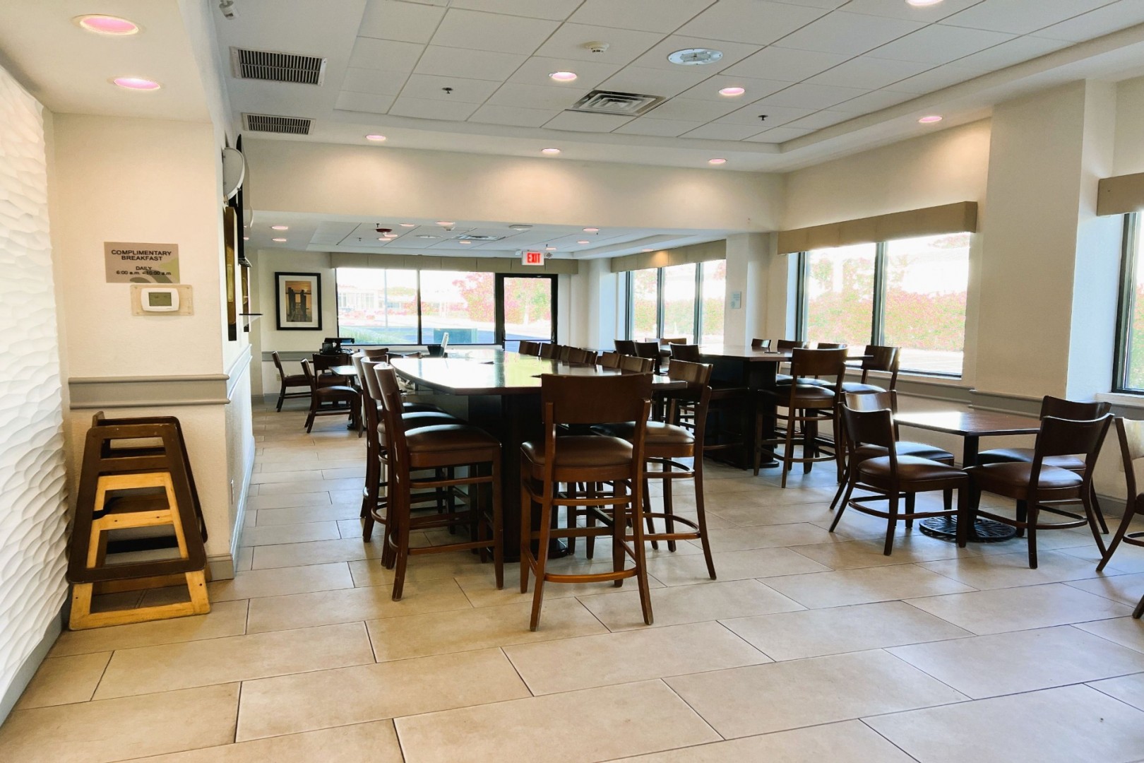 the plaza on the pike