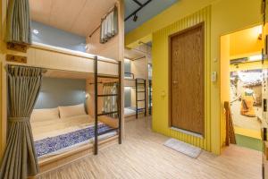 santhosham hostel