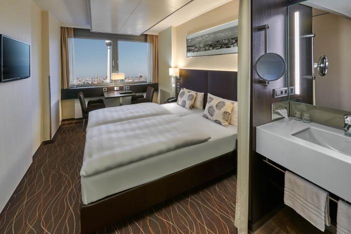 park inn by radisson berlin alexanderplatz
