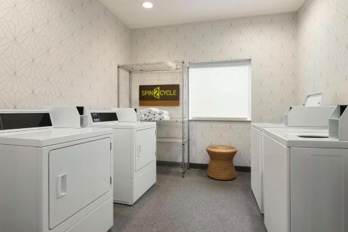 home2 suites by hilton oxford al