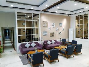 triizz hotel semarang by royal singosari