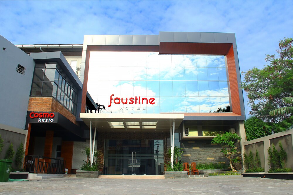 triizz hotel semarang by royal singosari