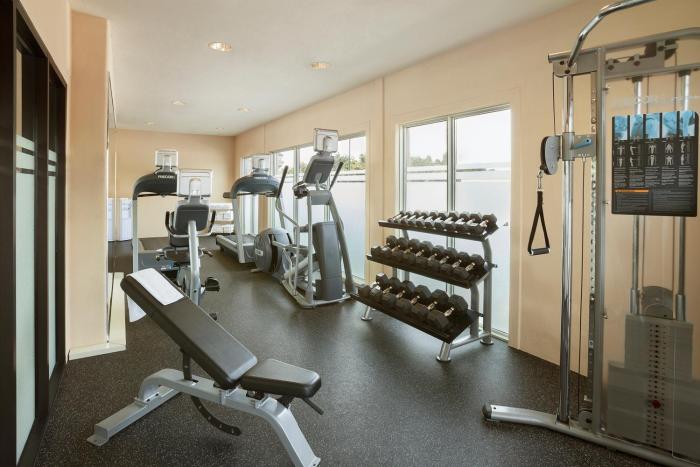 courtyard by marriott toronto airport