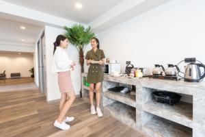 baan kun mhor hostel