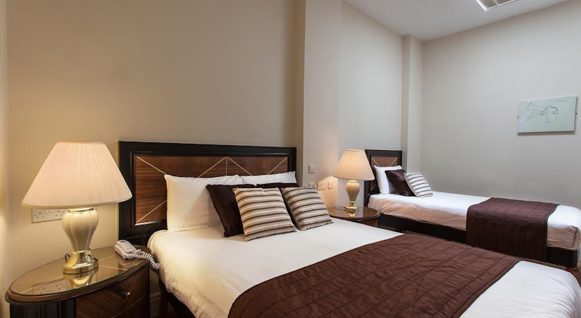 russ hill hotel