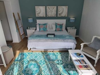 African Breeze Guest House,Garden Route>>Brenton-On-Sea,4 star