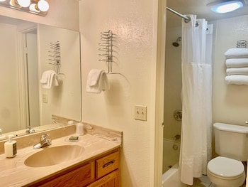 lifthouse lodge a studio condo