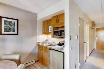lifthouse lodge a studio condo