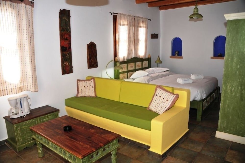 panteli beach studios and apartments