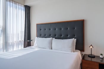 level los angeles downtown south olive