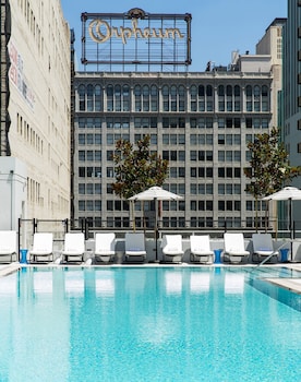 level los angeles downtown south olive