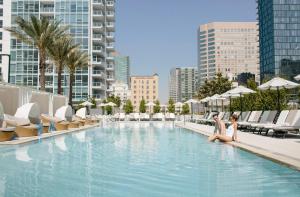 level los angeles downtown south olive
