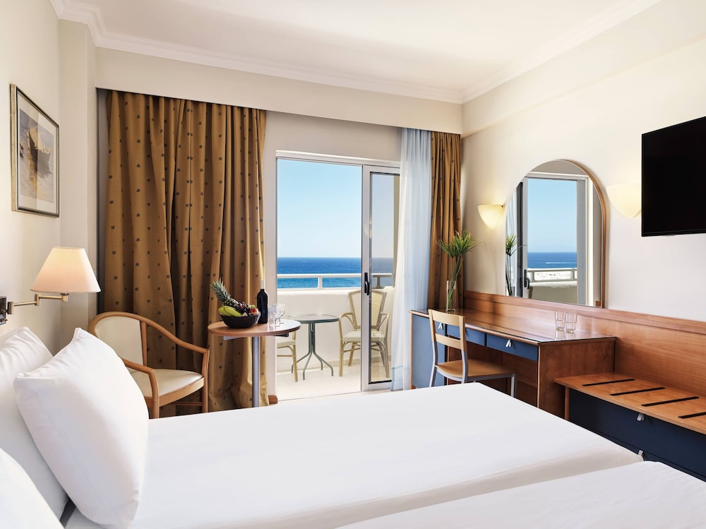esperides beach resort