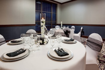sheraton st paul woodbury hotel