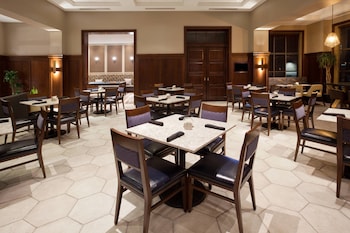sheraton st paul woodbury hotel