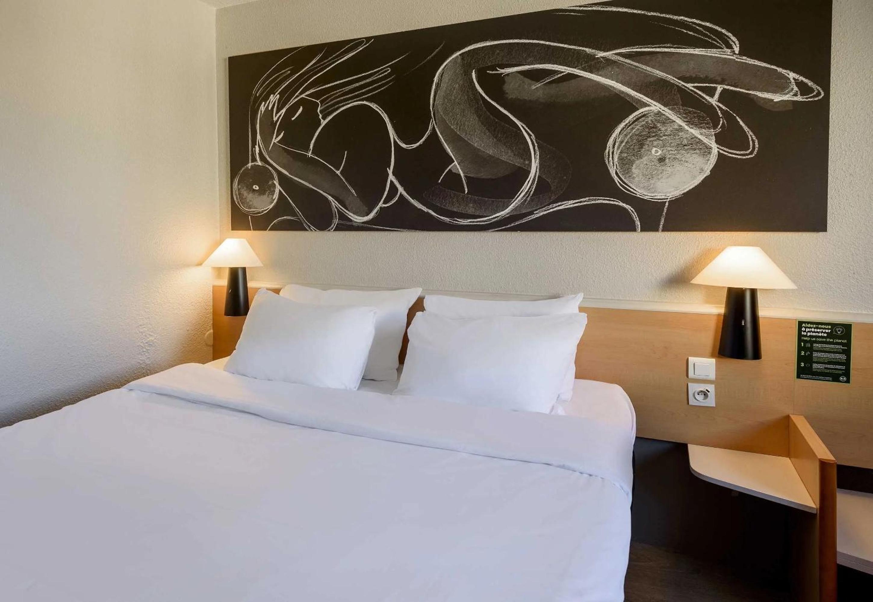 ibis toulouse universite