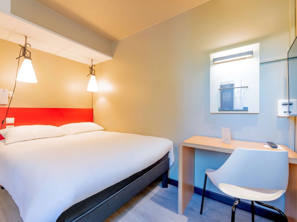 ibis toulouse universite