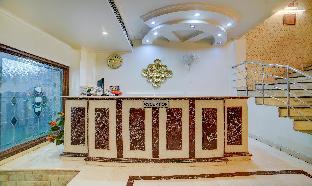 hotel paras international