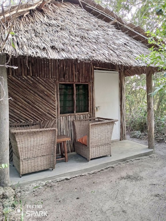 mida creek eco camp relax in cosy cottage