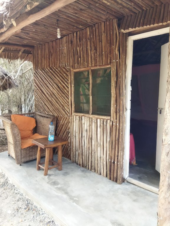 mida creek eco camp relax in cosy cottage