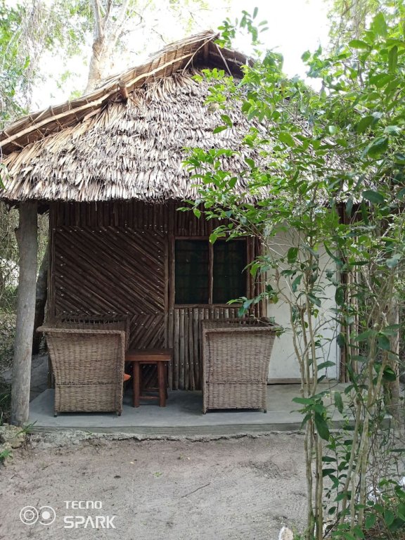 mida creek eco camp relax in cosy cottage
