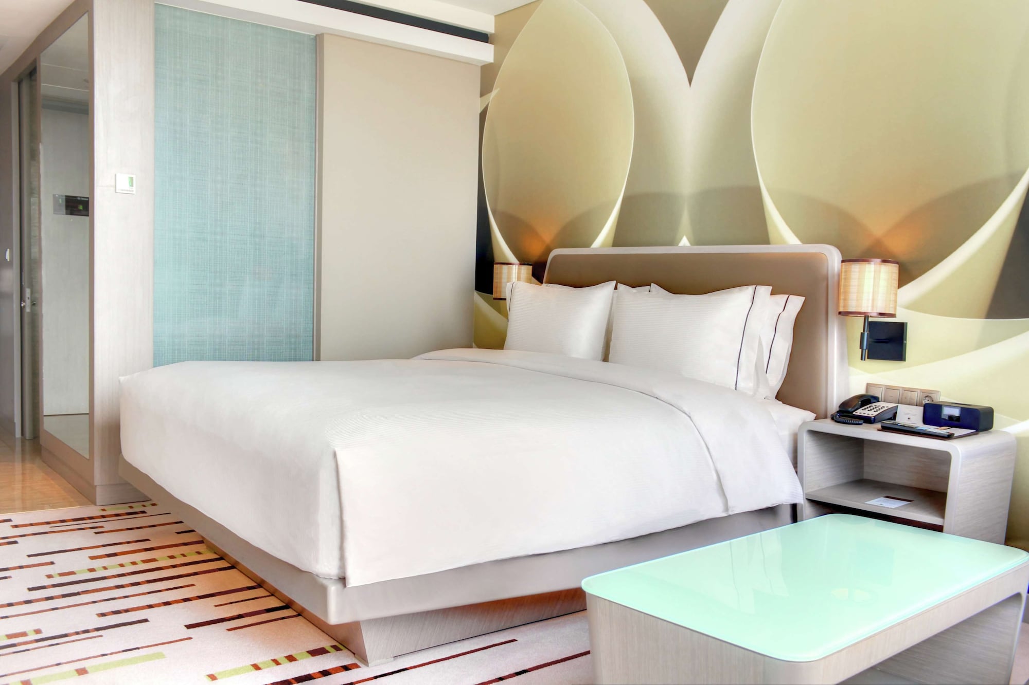 doubletree by hilton jakarta diponegoro