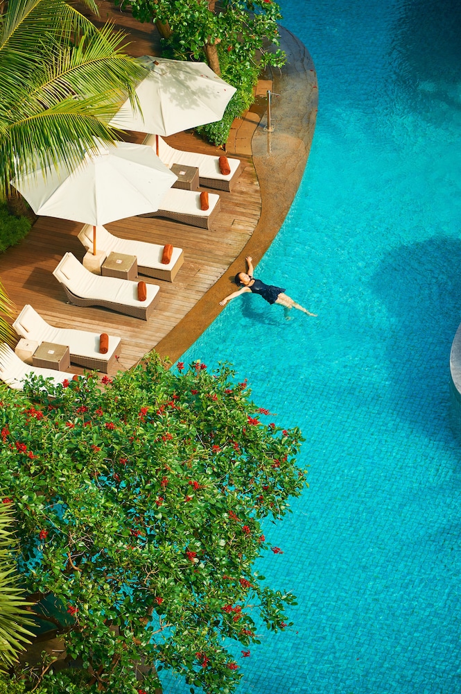 doubletree by hilton jakarta diponegoro