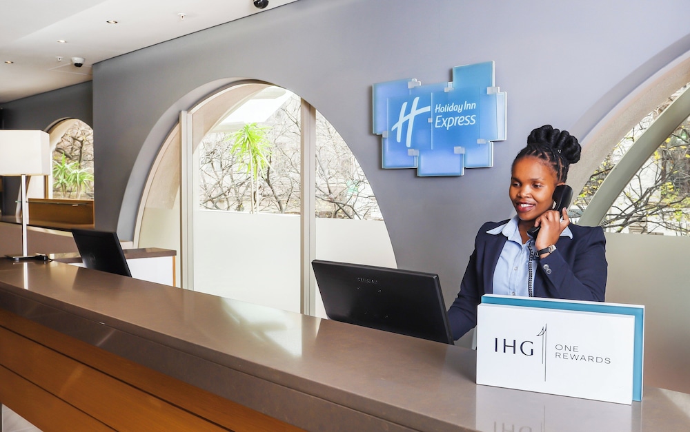 holiday inn express cape town city centre by ihg