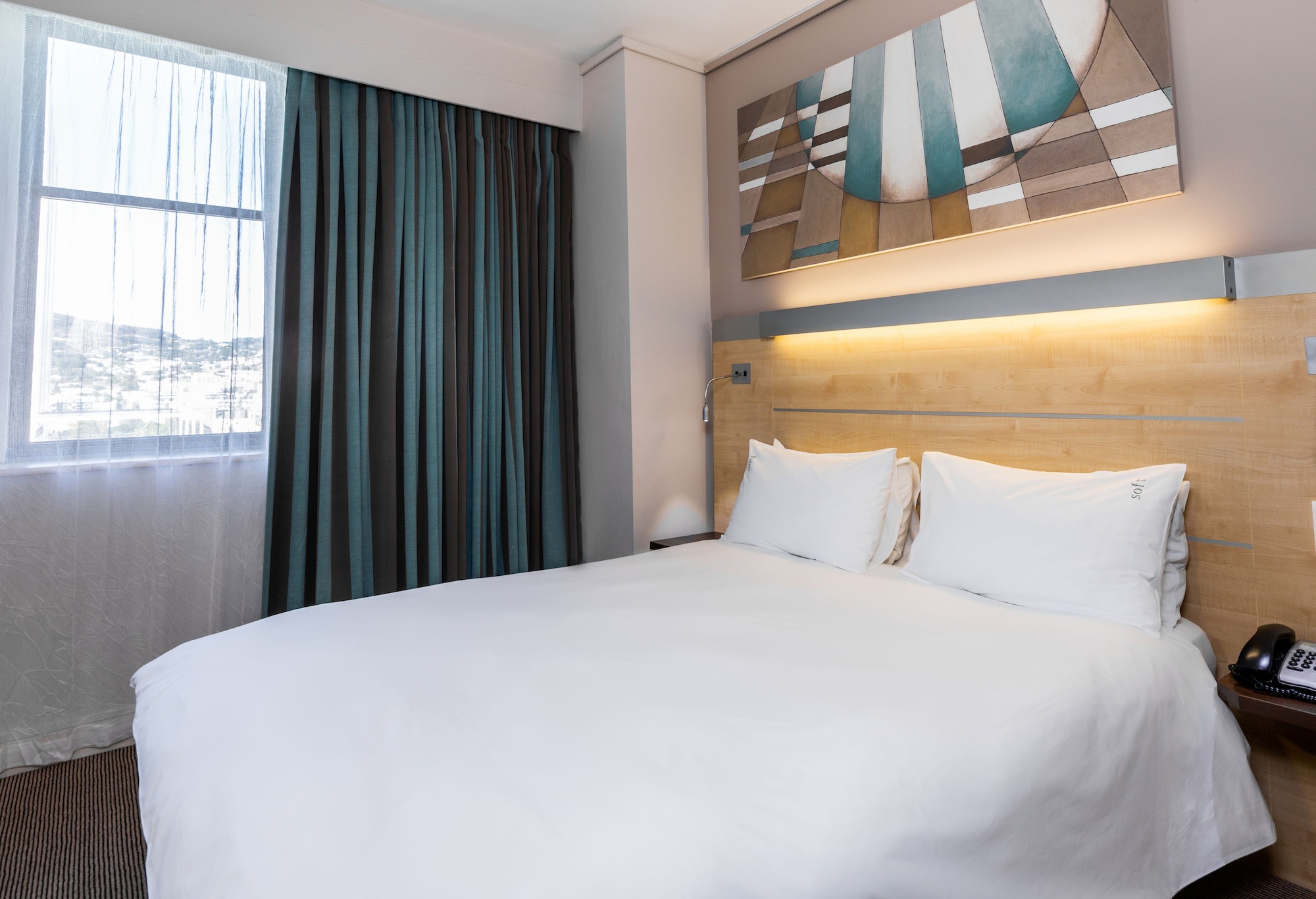 holiday inn express cape town city centre by ihg
