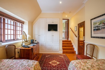 st james guesthouses