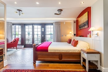 st james guesthouses