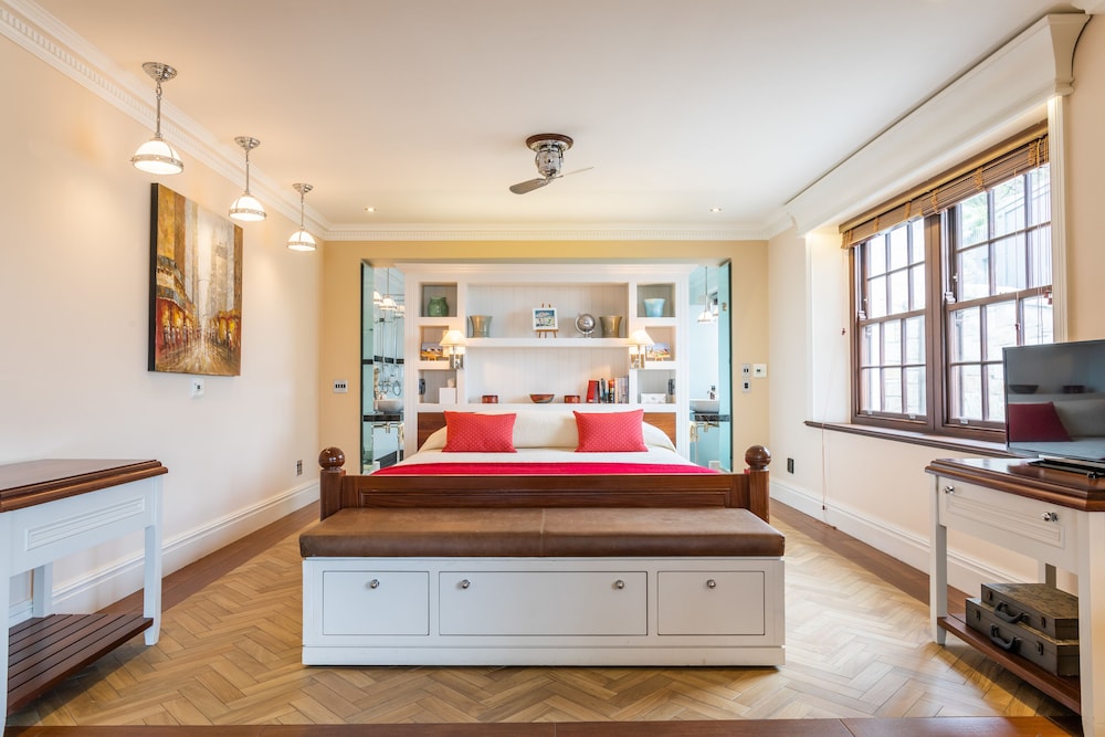 st james guesthouses