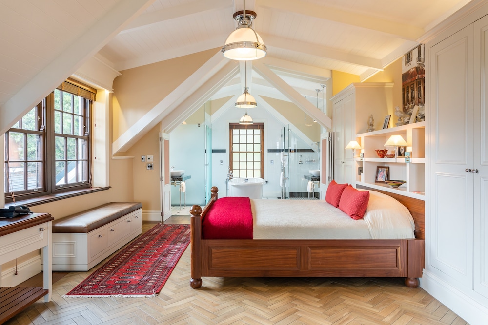 st james guesthouses