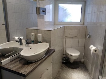 Wasserturm Hotel,,3 star