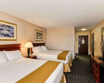 quality inn spring mills martinsburg north