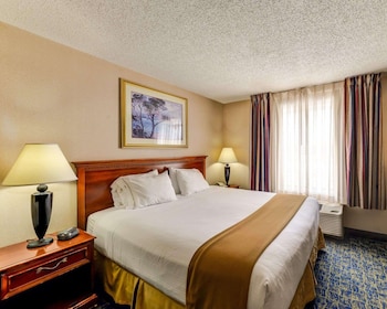 quality inn spring mills martinsburg north