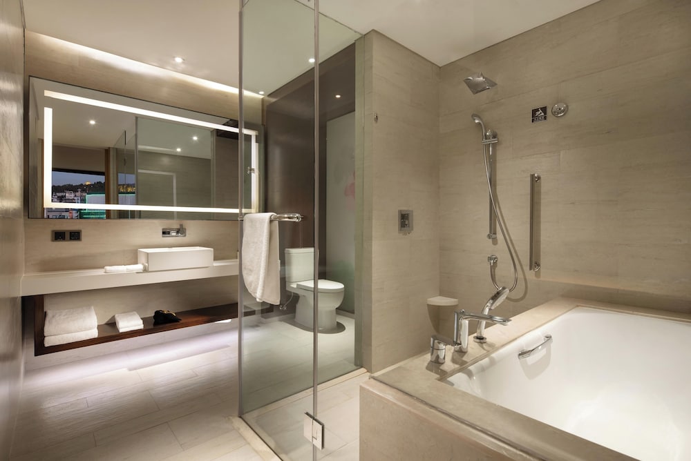 hilton garden inn lijiang