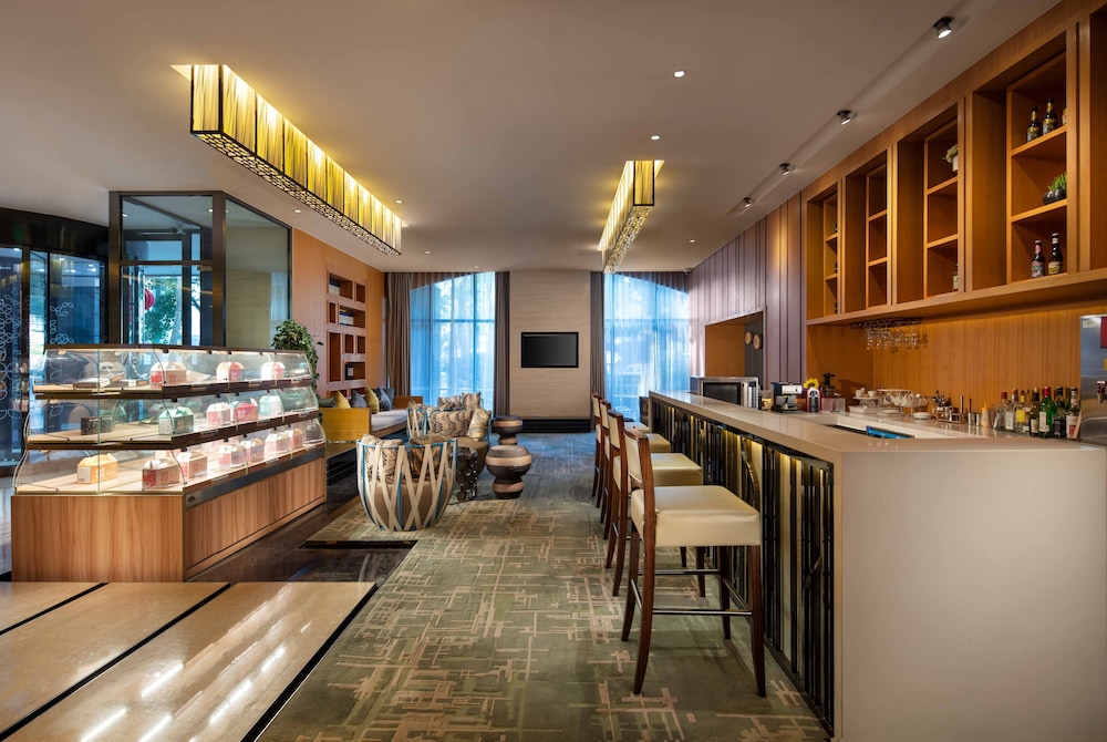 hilton garden inn lijiang