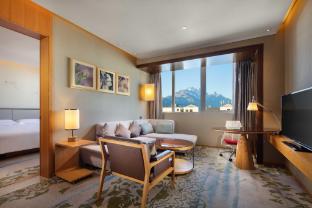 hilton garden inn lijiang